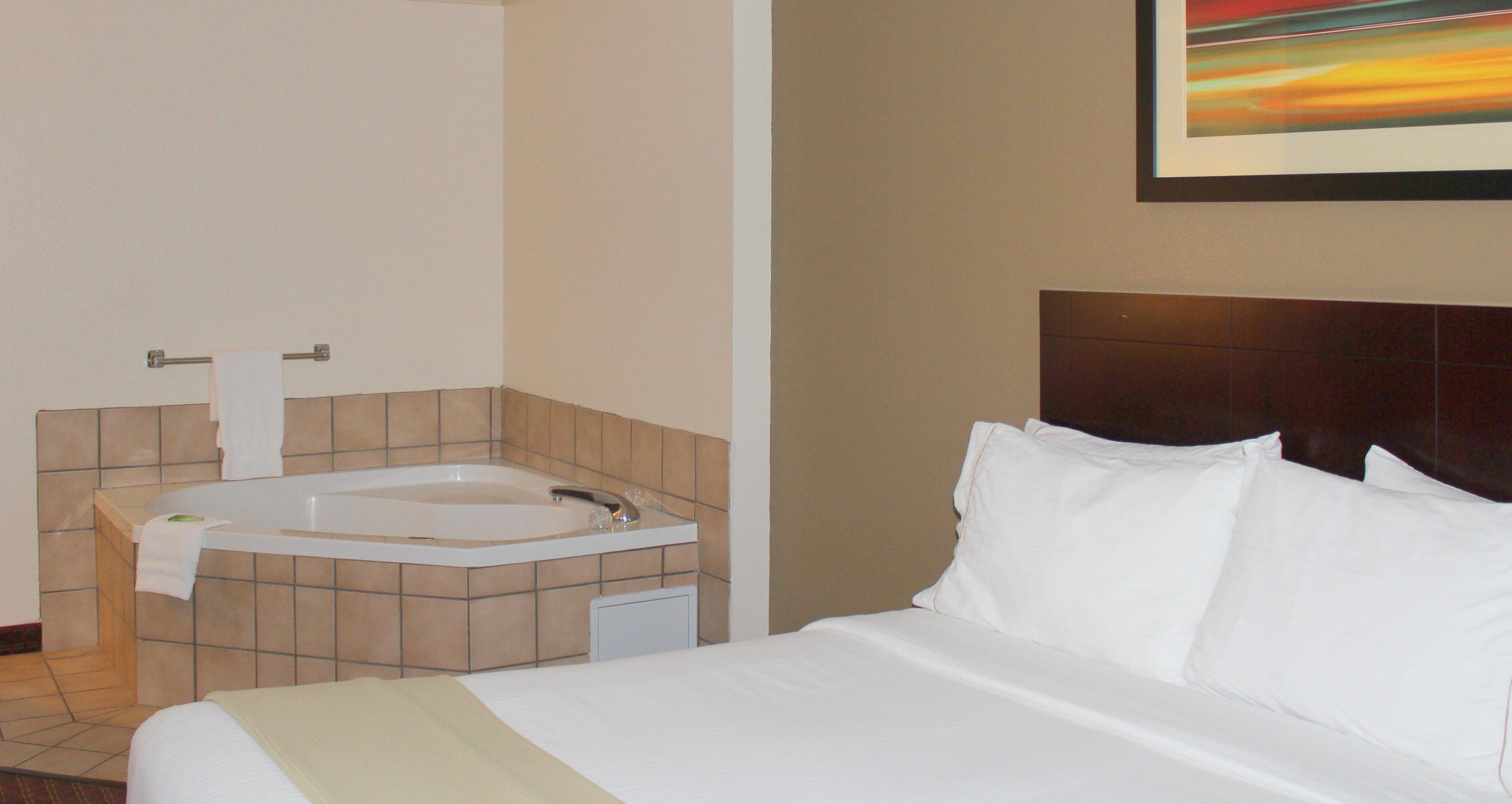 Holiday Inn Express Hotel & Suites Plainview By Ihg Εξωτερικό φωτογραφία
