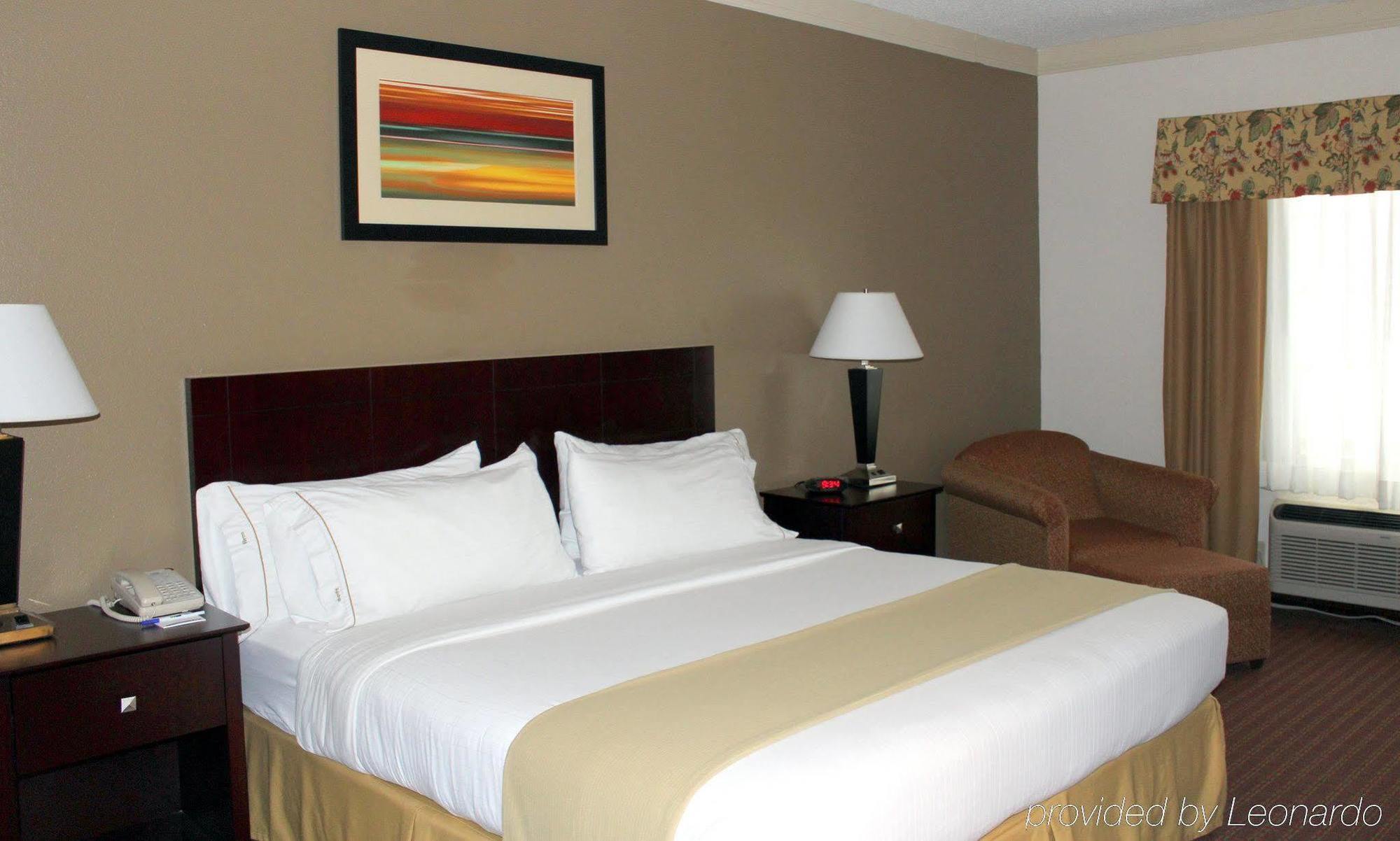 Holiday Inn Express Hotel & Suites Plainview By Ihg Εξωτερικό φωτογραφία